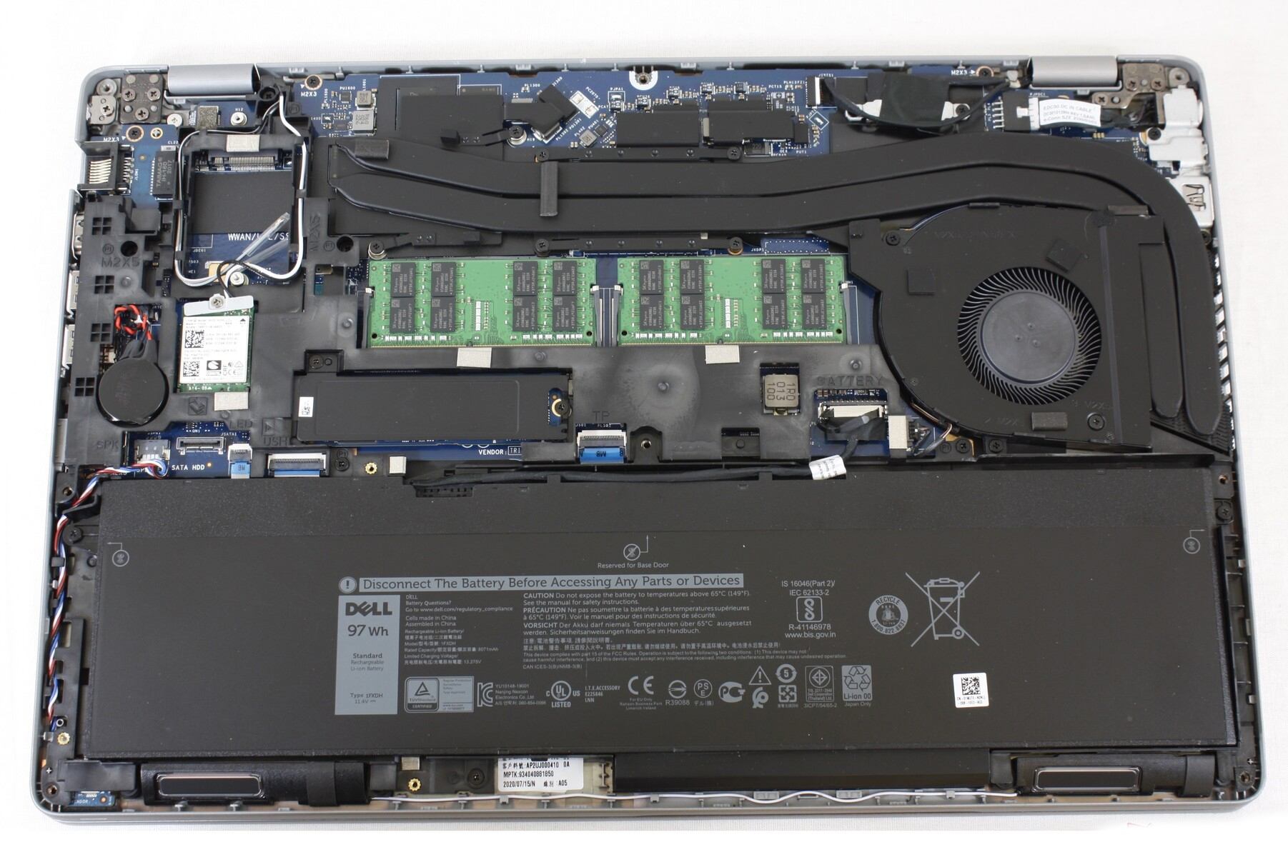 How to replace and fix Dell Latitude 5511 Precision 3551 E5511 bottom case D cover silver 0D07NM (Dell Precision 3000 3551)